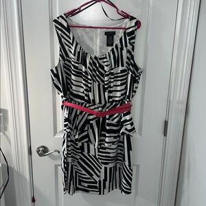 B. Smart sleeveless Dress with Pink belt